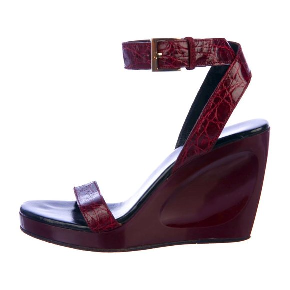GUCCI Leather Ankle Strap Wedges - Picture 1 of 5